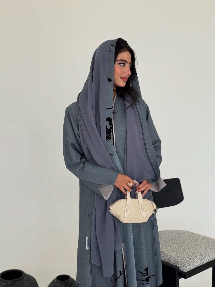 عباية هالة