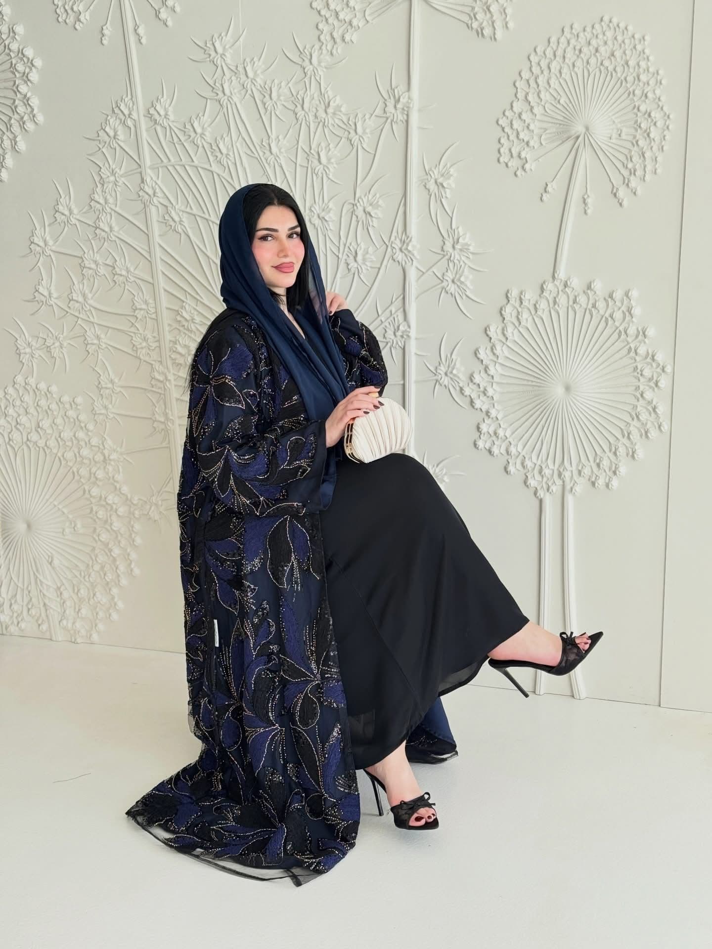 عباية نارين 